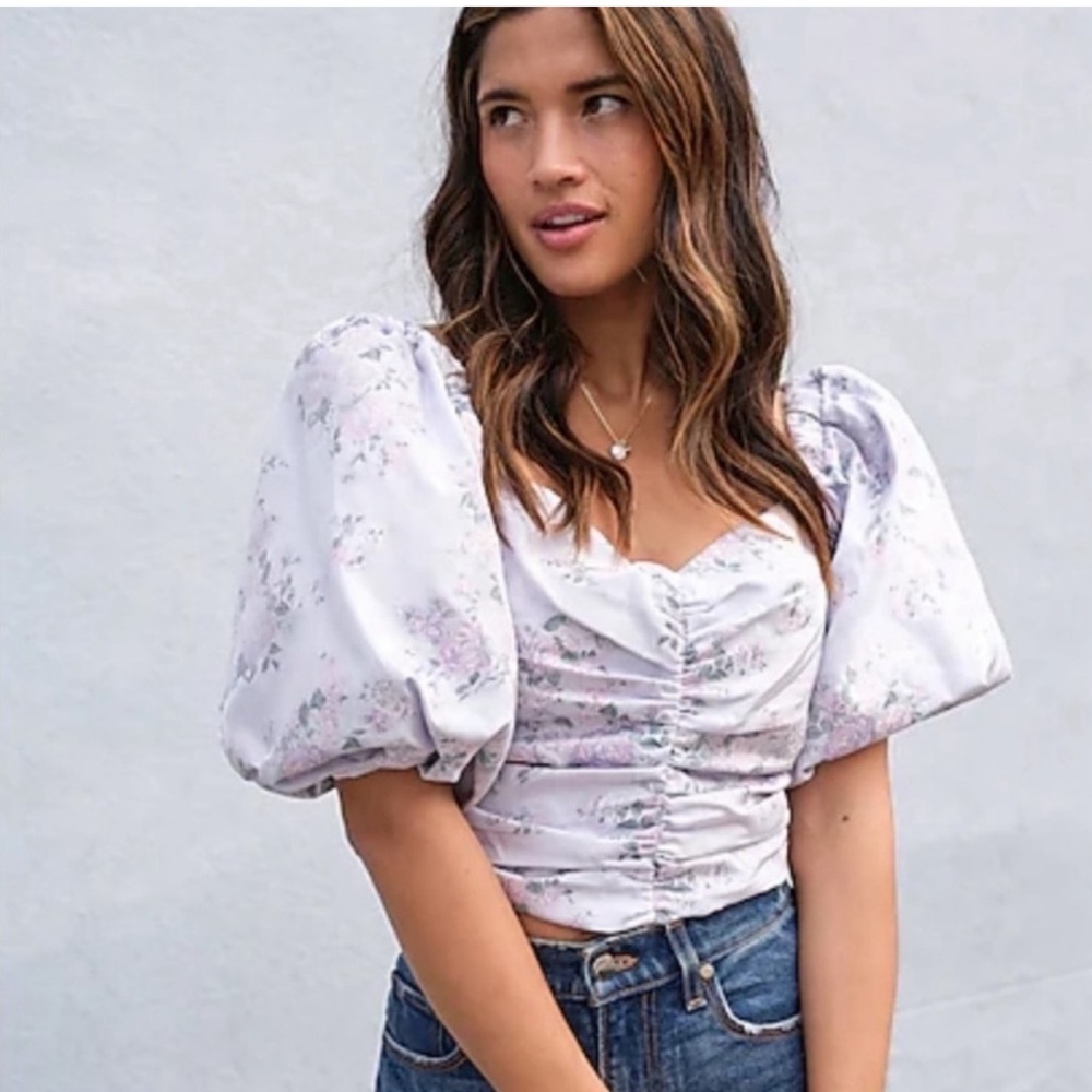 Express - Puff Sleeve Floral top